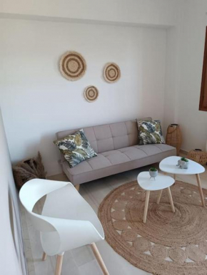 Ninemia Apt Istron
